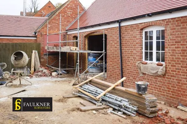 What is the minimum distance between 2 houses? 2 Distance Between Two Houses : Party Wall Surveyors Lewes